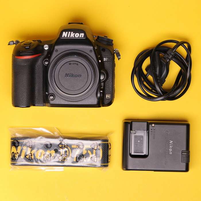 Nikon D750 | 6213891