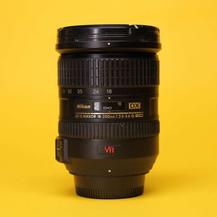 Nikon AF-S DX VR Zoom-Nikkor 18-200mm f/3.5-5.6 IF-ED | 2870486