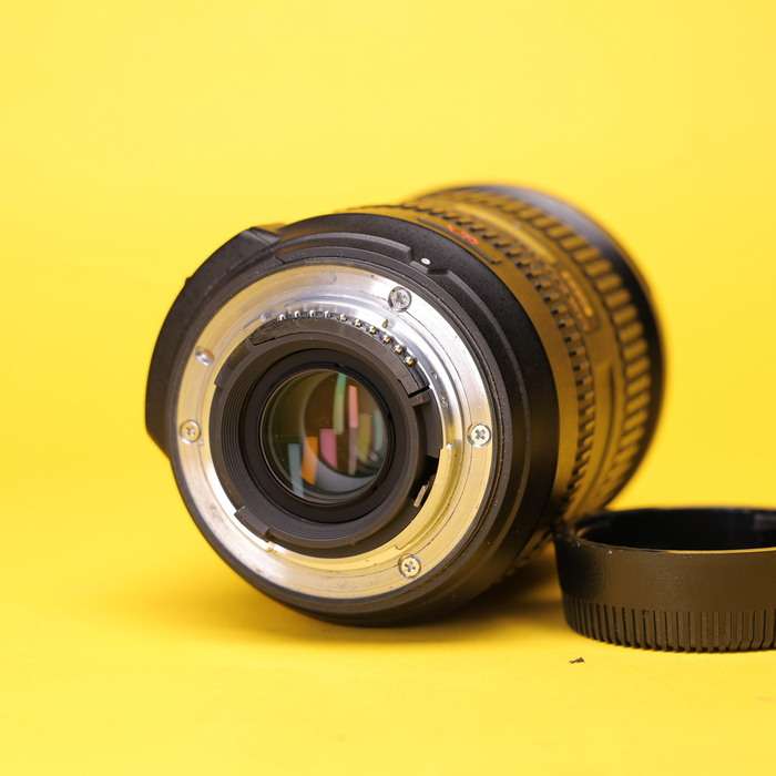 Nikon AF-S DX VR Zoom-Nikkor 18-200mm f/3.5-5.6 IF-ED | 2870486