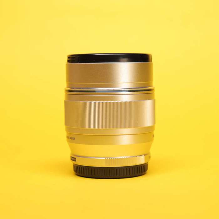 Olympus M.Zuiko ED 75 mm f/1.8 | 342015592