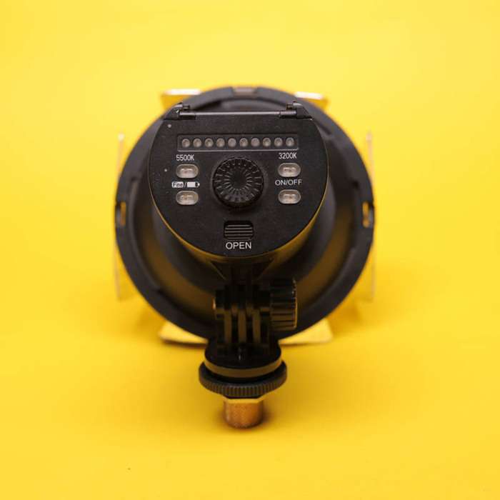 Yongnuo YN216 | Bateriové led světlo s klapkami