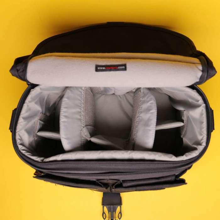 Lowepro Stealth Reporter D300 AW | Fotobrašna