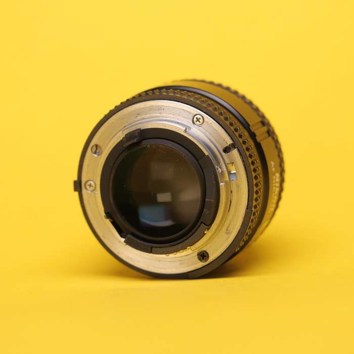 Nikon 50 mm f/1.4 AF-D | US4631463