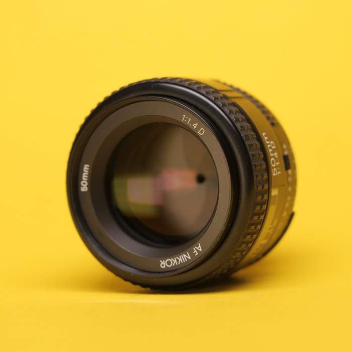 Nikon 50 mm f/1.4 AF-D | US4631463