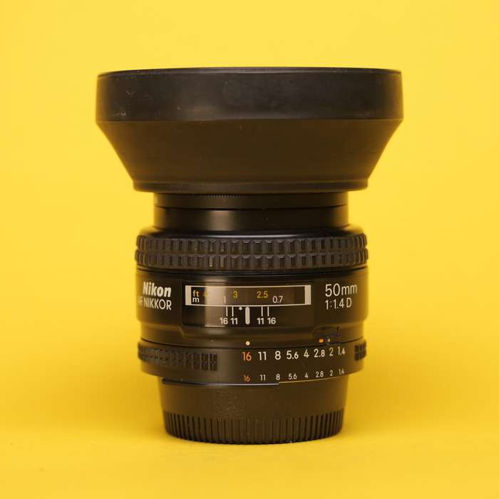 Nikon 50 mm f/1.4 AF-D | US4631463