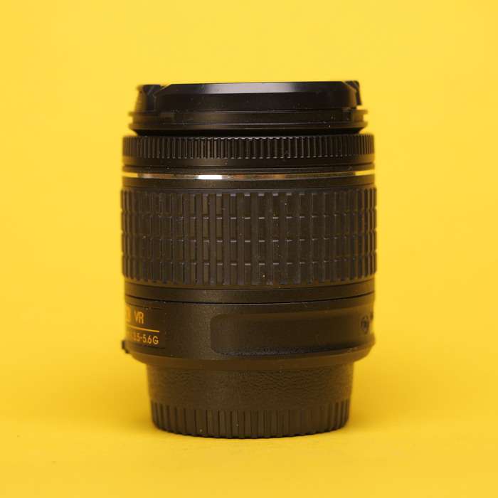 Nikon 18-55 mm f/3.5-5.6 G AF-P DX VR | 23028310
