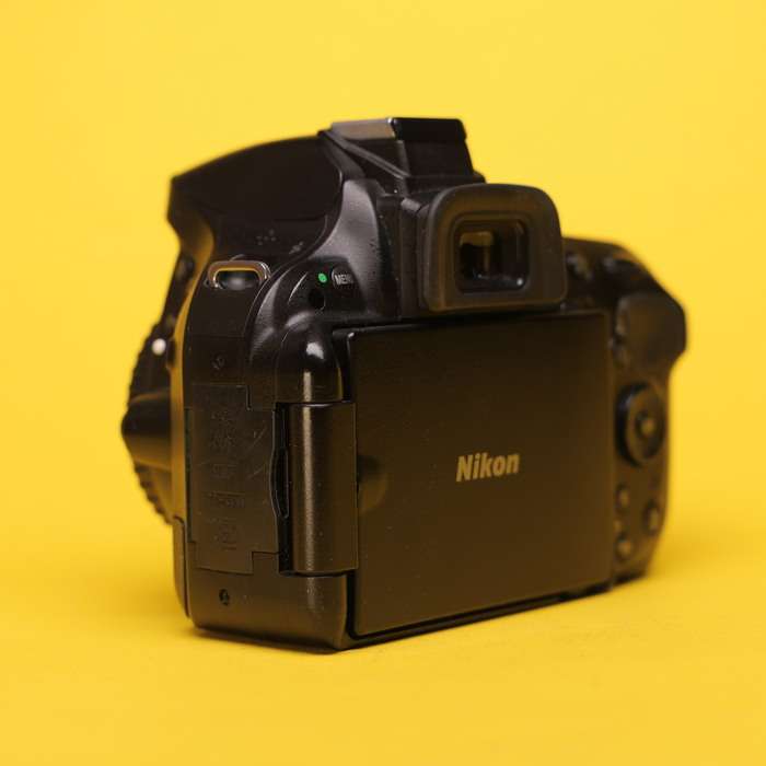 Nikon D5200 | 4727853