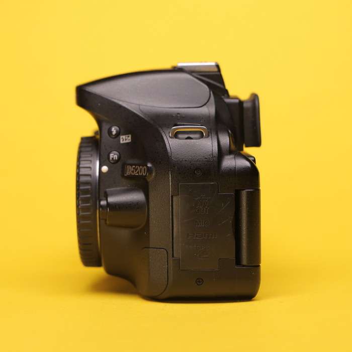 Nikon D5200 | 4727853