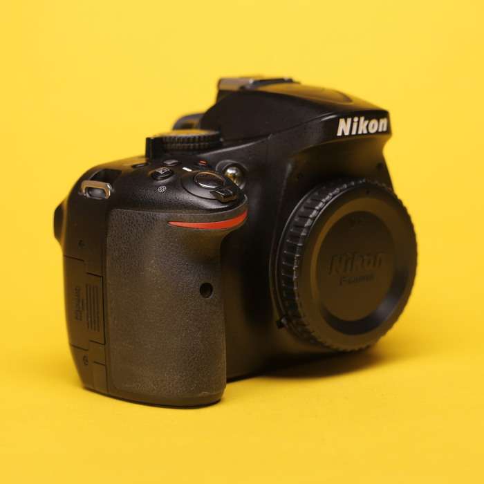 Nikon D5200 | 4727853