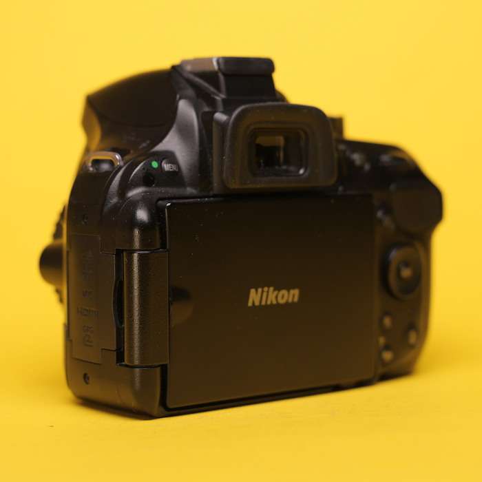 Nikon D5200 | 4691177