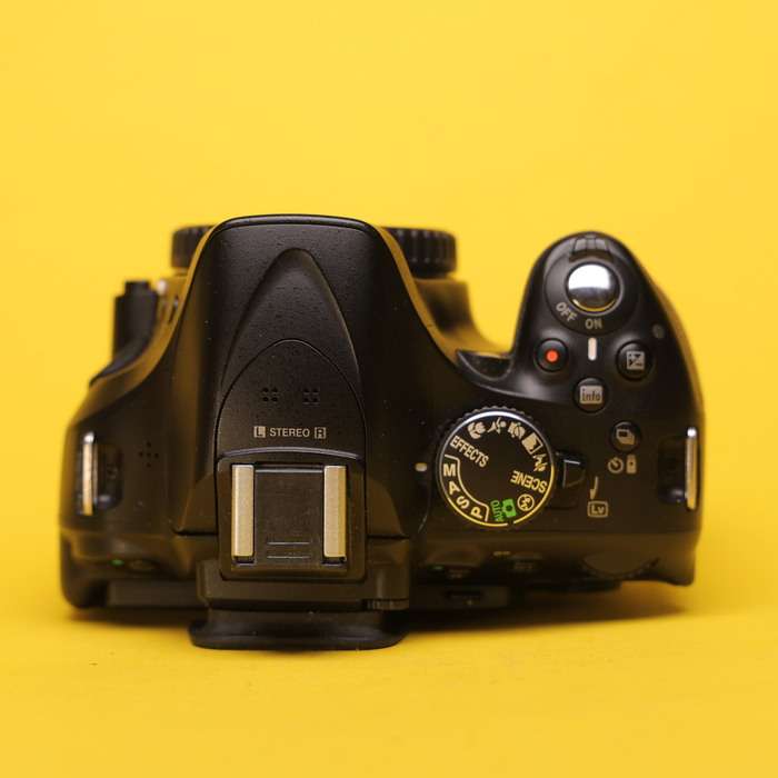 Nikon D5200 | 4691177