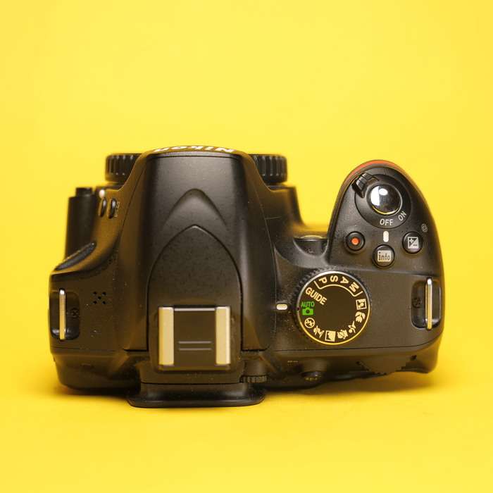 Nikon D3200 | 6690047