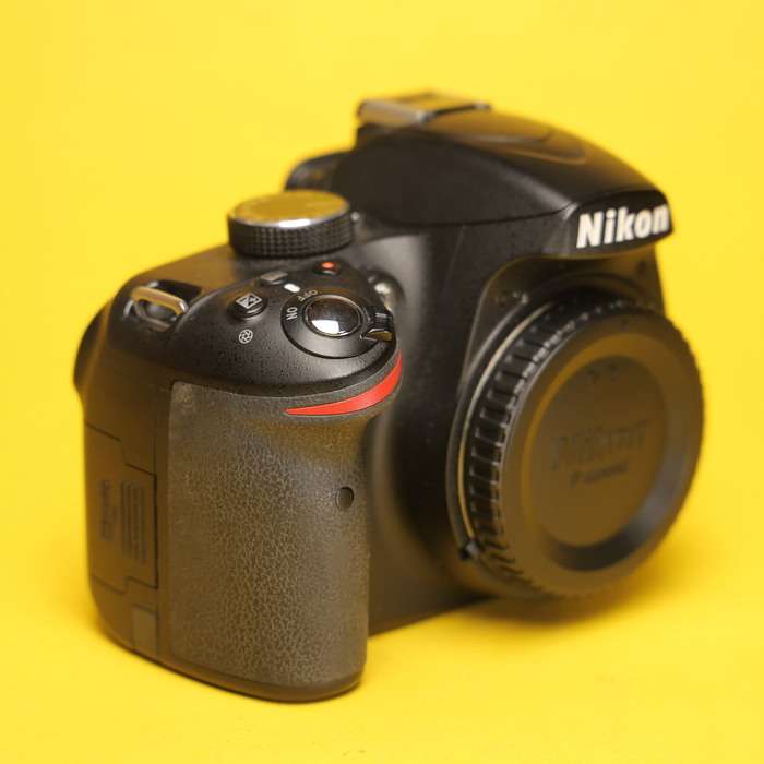 Nikon D3200 | 6690047