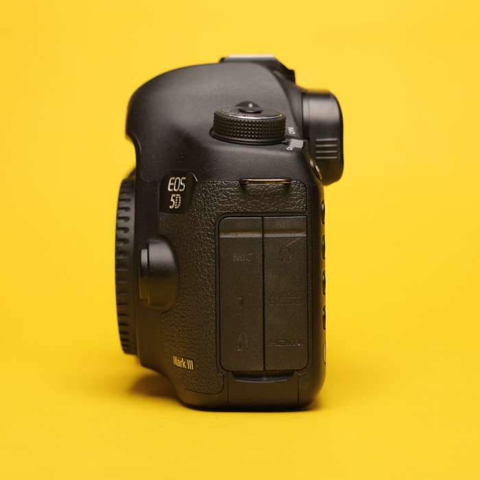Canon EOS 5D Mark III | 073024021492