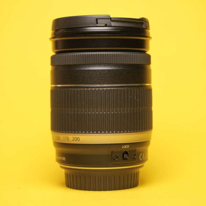Canon EF-S 18-200mm f/3.5-5.6 IS | 5092101341