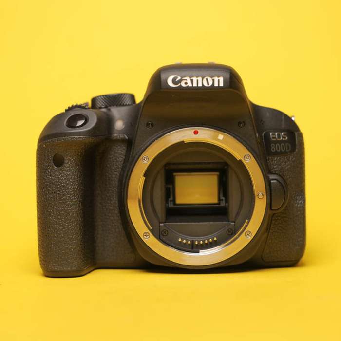 Canon EOS 800D | 043021000221