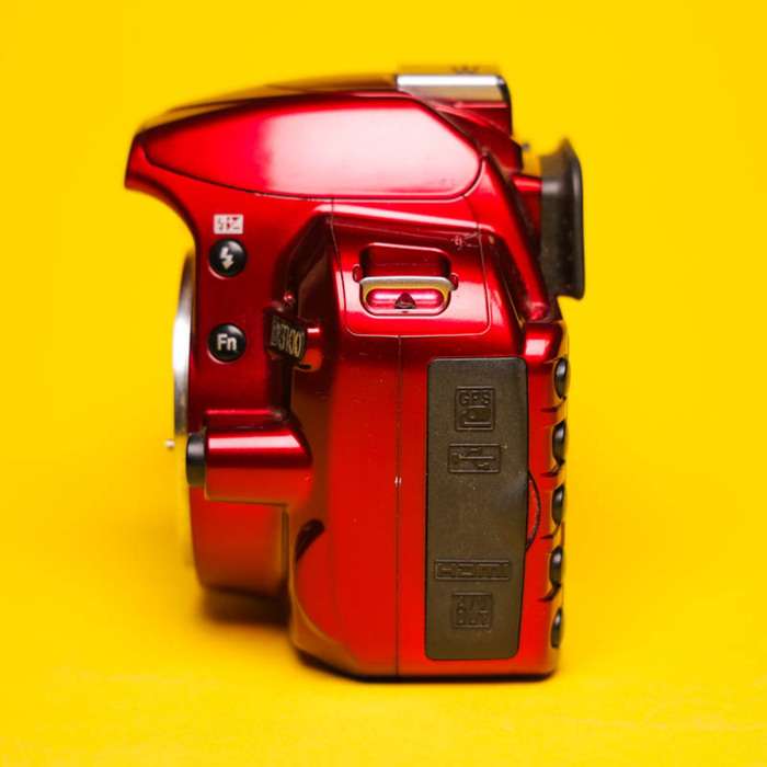 Nikon D3100 červený | 7625429