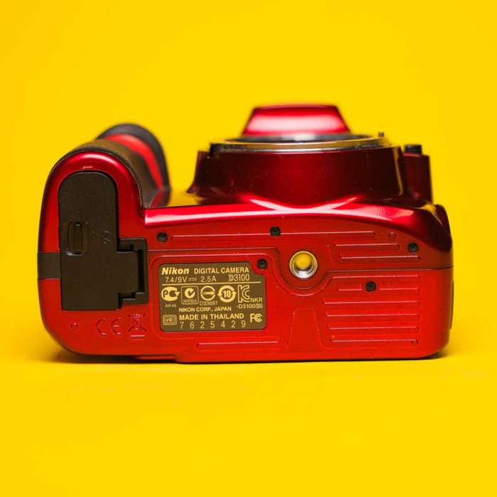 Nikon D3100 červený | 7625429