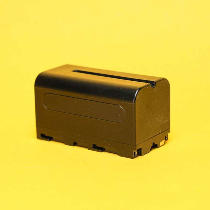 Godox GM6S Ultra Bright Camera Monitor 4K HDMI 5.5″ + Baterie NP-F770/750