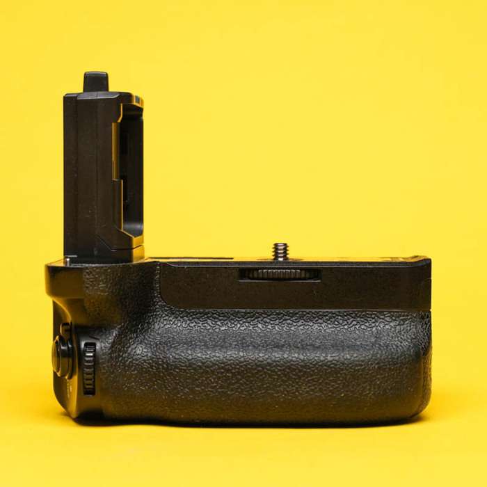 Newell bateriový grip VG-C4EM pro Sony A9 II / A7R IV