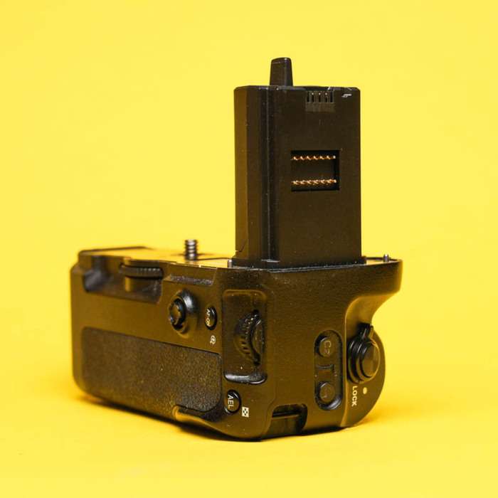 Newell bateriový grip VG-C4EM pro Sony A9 II / A7R IV