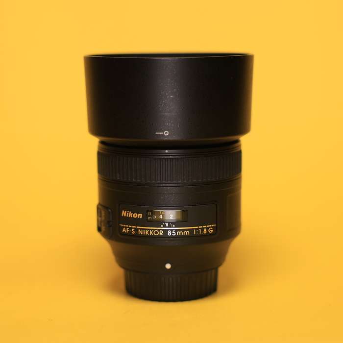 Nikon AF-S 85mm f/1.8 G | 306416
