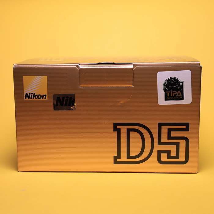 Nikon D5 | 6006196