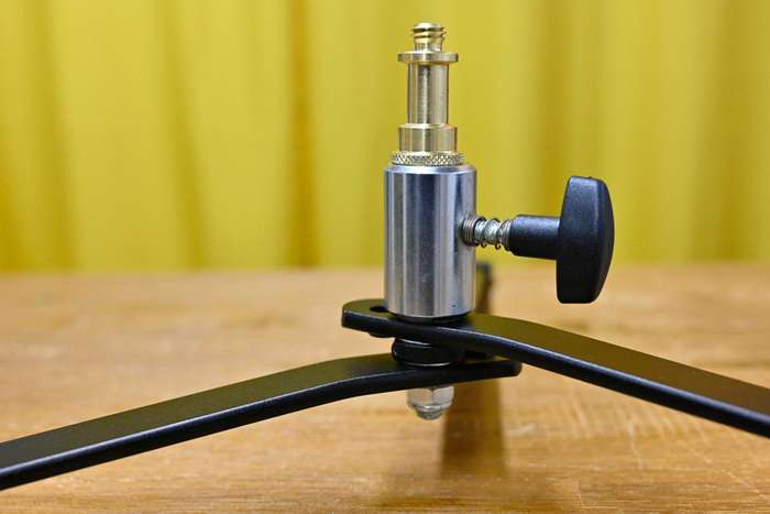 Manfrotto 003M Základna BACKLITE s čepem, kloubem a tyčí 1m