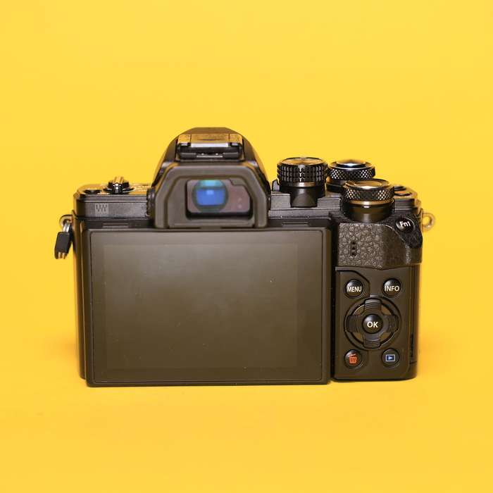 Olympus E-M10 mark II | BHLA42813