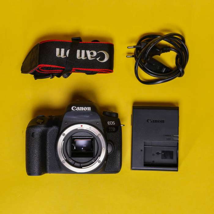 Canon EOS 77D | 14303105262