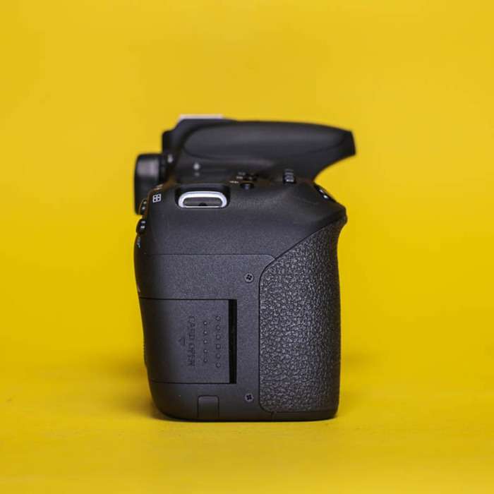 Canon EOS 77D | 14303105262