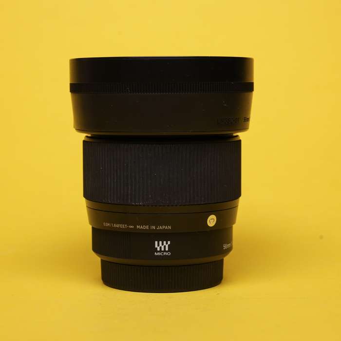 Sigma 56/1.4 DC DN Contemporary Micro 4/3 | 53640625