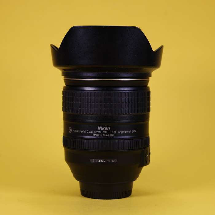 Nikon 24-120 mm f/4,0 AF-S ED VR | 62467685