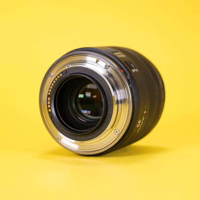 Canon RF 35mm f/1.8 IS STM + sluneční clona  | 9452001678