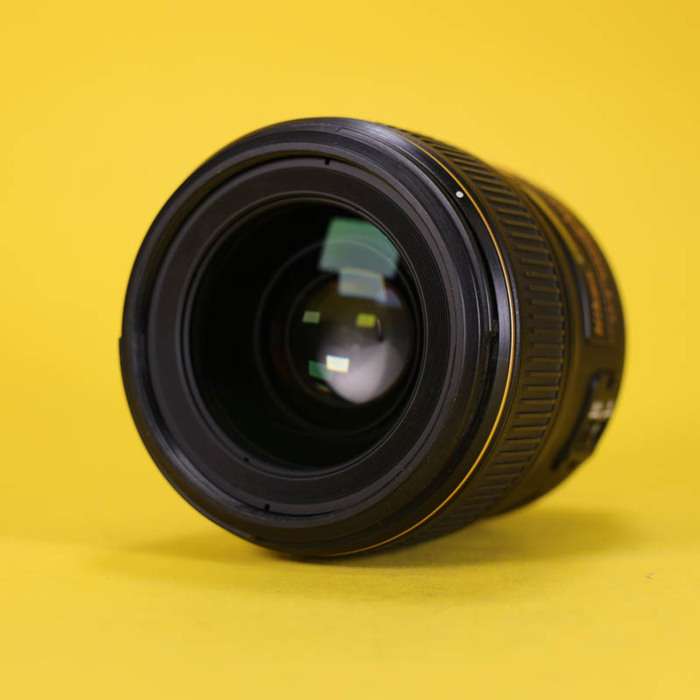 Nikon AF-S 35mm f/1.4 G | 227277