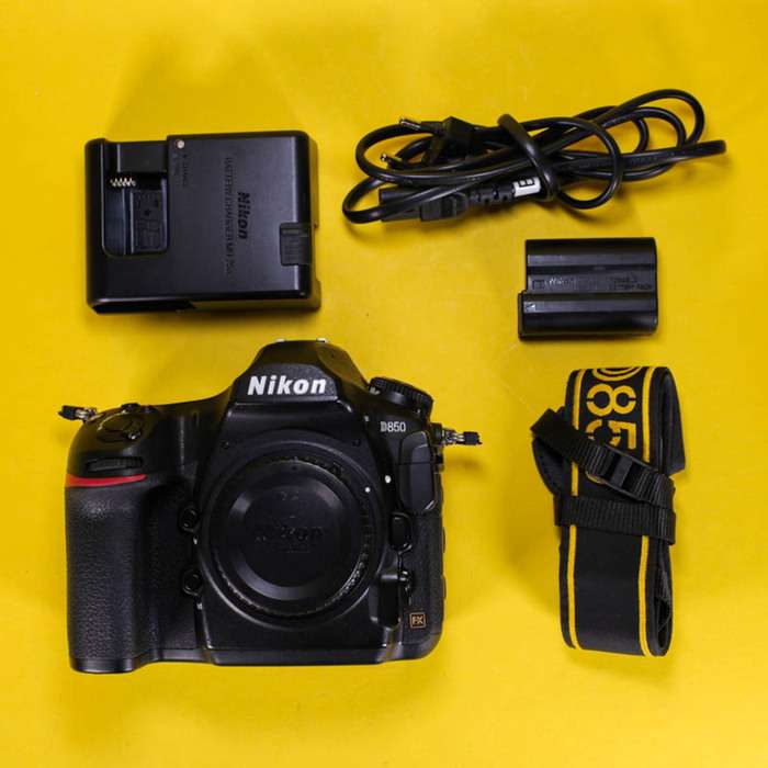 Nikon D850 | 6105105