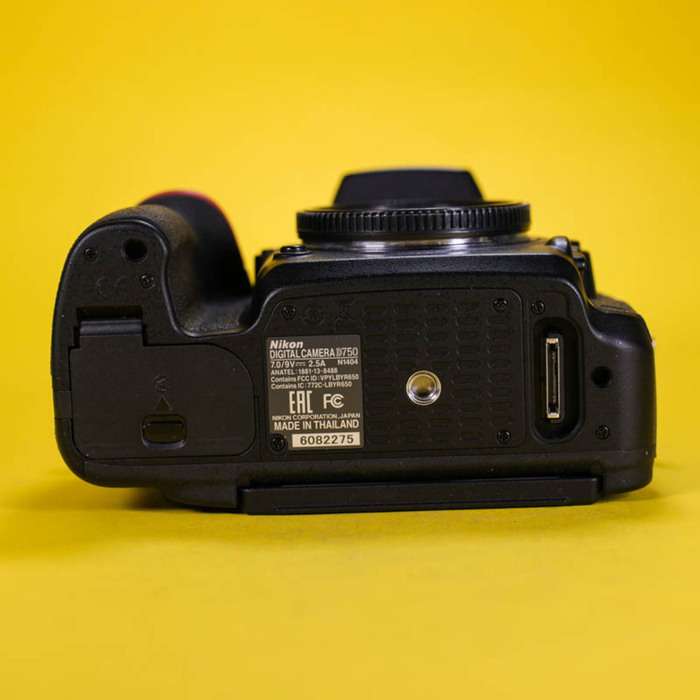 Nikon D750 | 6082275
