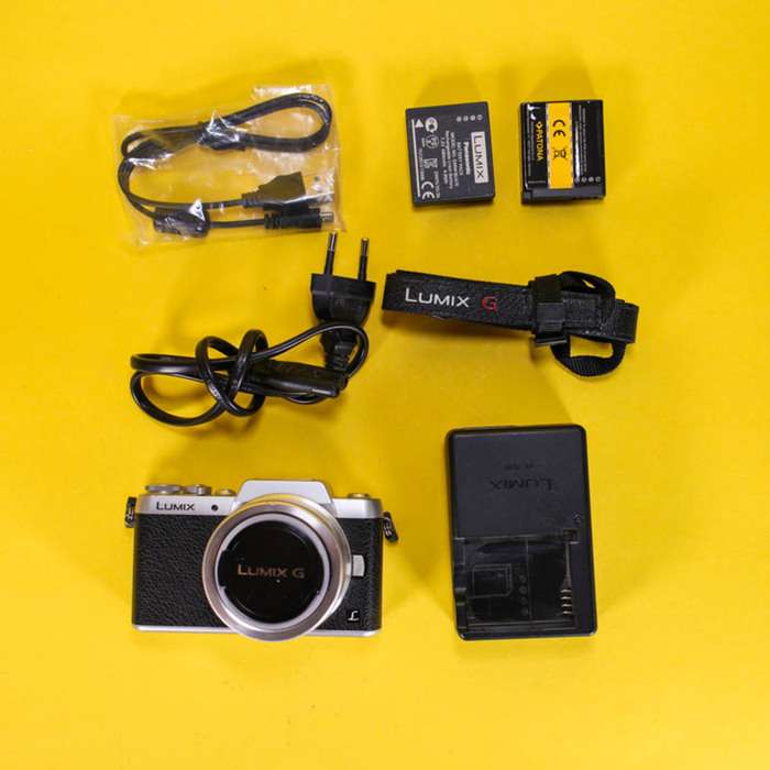 Lumix DMC-GF7 + 12-32mm | WF7JB002127