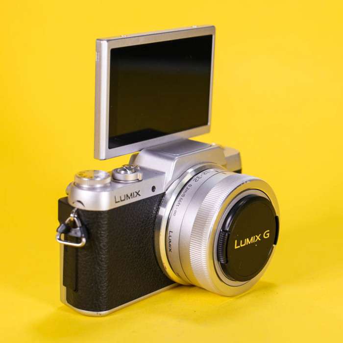 Lumix DMC-GF7 + 12-32mm | WF7JB002127