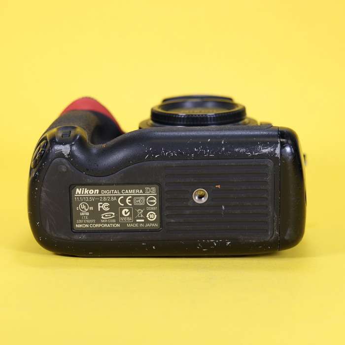 Nikon D3 | 2020786