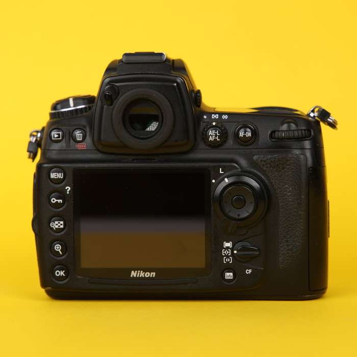 Nikon D700 | 2246756