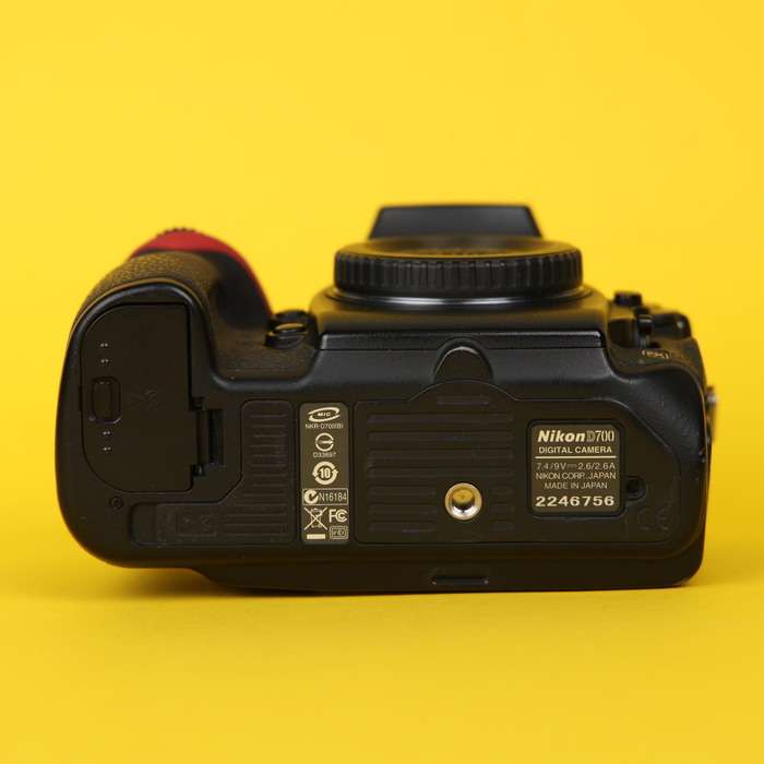 Nikon D700 | 2246756