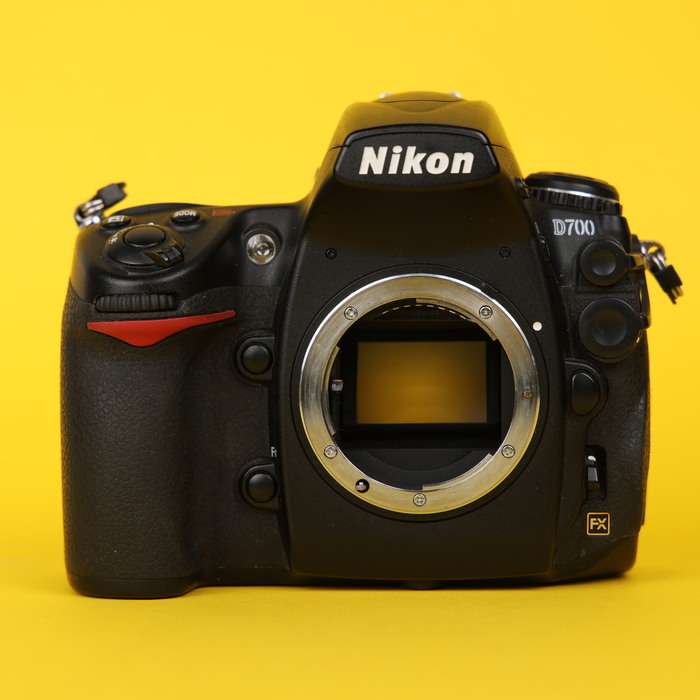Nikon D700 | 2246756