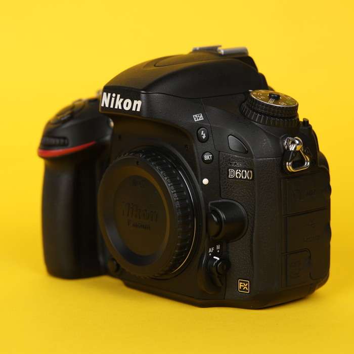Nikon D600 | 6074303