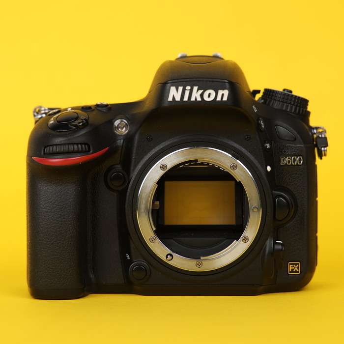 Nikon D600 | 6074303