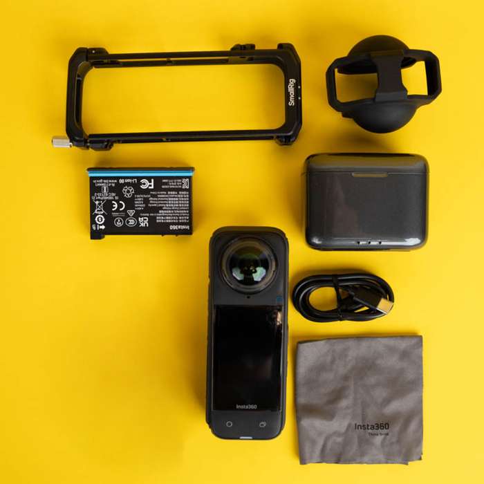 Insta360 X4 combo  | akční 360° kamera