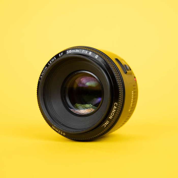 Canon EF 50mm f/1.8 II | 58647825