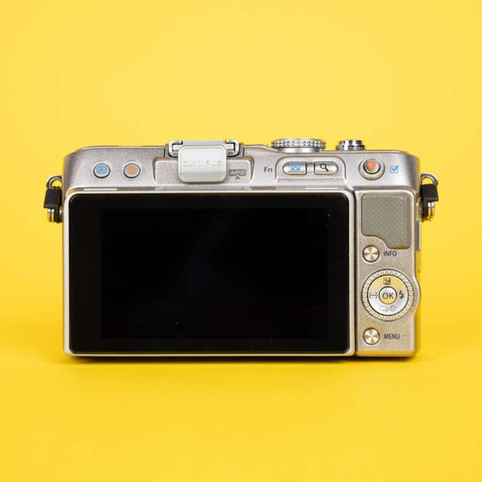 Olympus PEN E-PL3 + 14-42mm | BABA05578 + ABHA41352