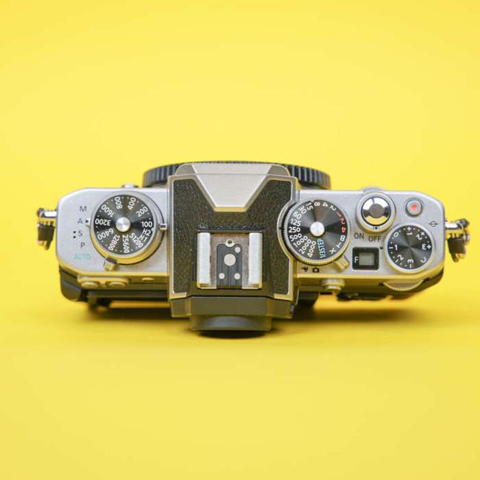 Nikon Z FC tělo + Nikon Z 16-50/3.5-6.3 Stříbrný | 6054444