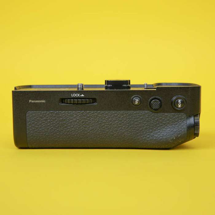 Panasonic battery grip DMW-BGS1 pro S1H | XC9CA01456